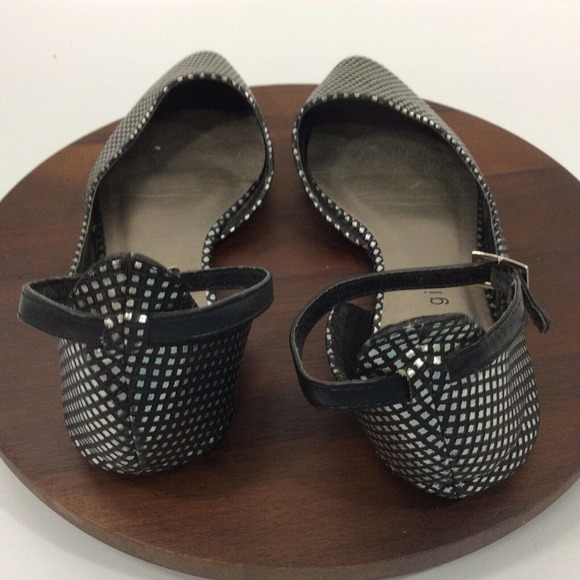 Madden Girl Women's 7M Flats G-Faro Black Silver Diamond Design Ankle Strap - Picture 3 of 8